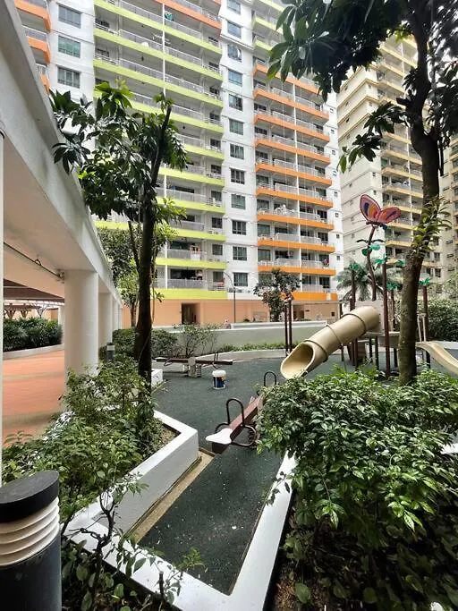 Dalamanda 3Pax Sunway Velocity Balcony Cityview 쿠알라룸푸르 말레이시아